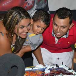 Pedro Emmanuel apaga a sua 2ª velinha