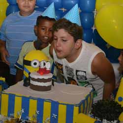 Kleber Moraes Jínior comemora seus 10 anos!