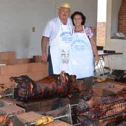 5º Porco no Rolete do Rotary Club é sucesso