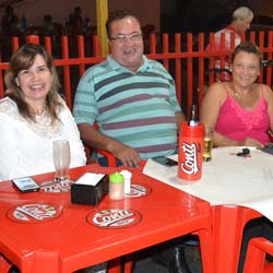 Denis e Destro se apresentam na Super Star