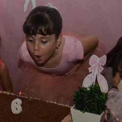 Júlia comemora 6 anos com festa