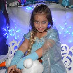 Lauane comemora 5 anos com linda festa