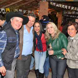 Dr. João Maurício realiza mais uma festa junina