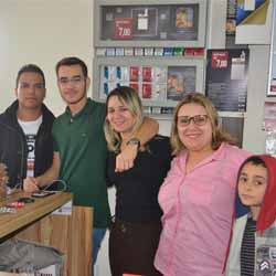 Diversas famílias prestigiam o Restaurante Brumado