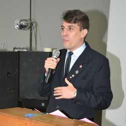 Interact Club e Rotaract Club dão posse à nova com