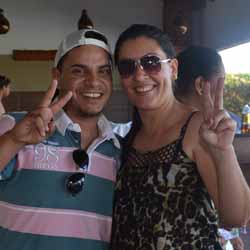Danila Damazio comemora mais um ano com festa