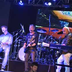 Banda Roupa Nova apresenta no Clube 3ª Idade