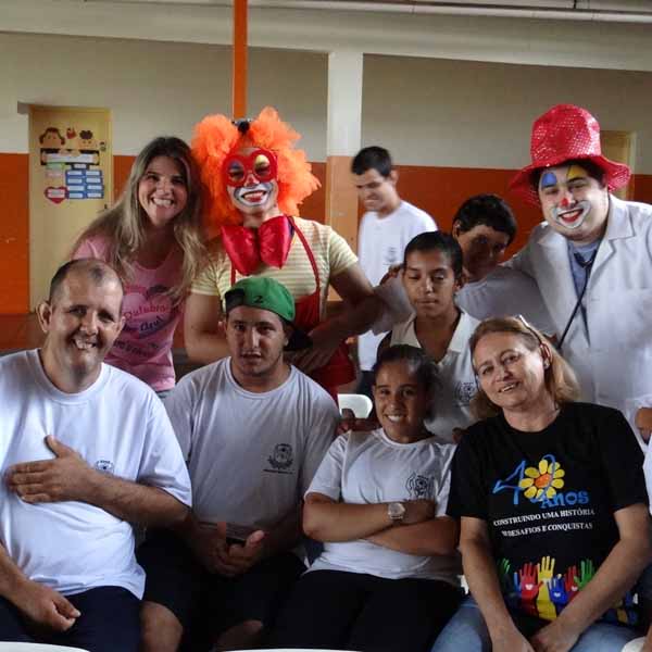 Coater comemora o Dia das Crianças na Apae