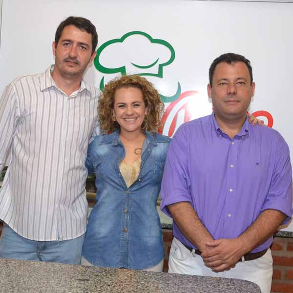Casa cheia no ultimo sábado na Dom Pepe