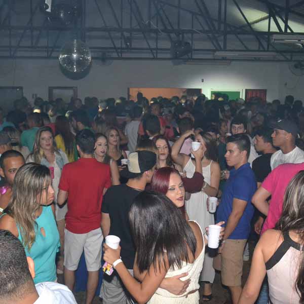 Festa dos Canalhas agitou o 1º dia do ano de 2016