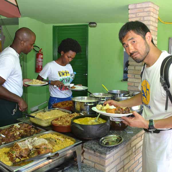 Restaurante Grande Lago recebe final do Encontro Internacional de Capoeira