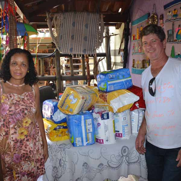 Edison Galvão faz aniversário e comemora com festa