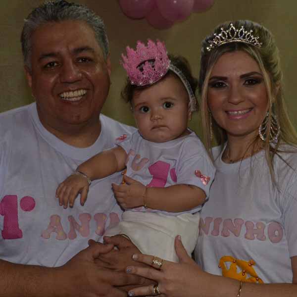 Vitória Maria Teodoro comemora seu primeiro aninho com festa
