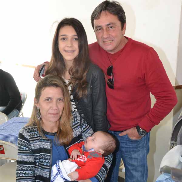 Costela no Tacho leva dezenas de pessoas ao Lions Clube