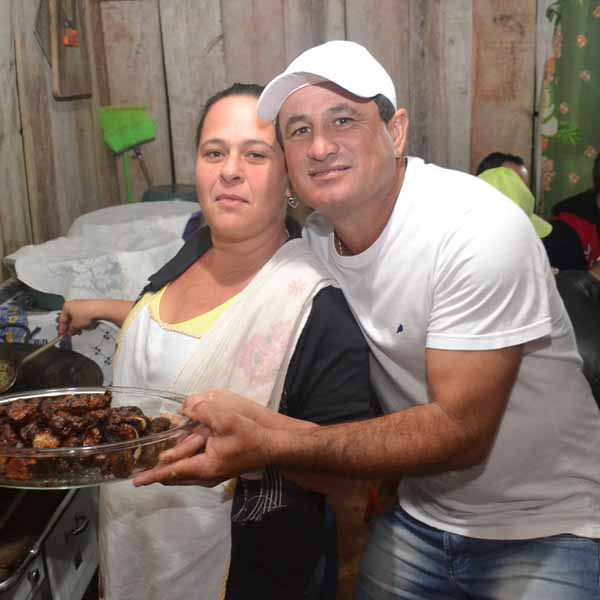 Claudio Targino completa 44 anos de idade com festa