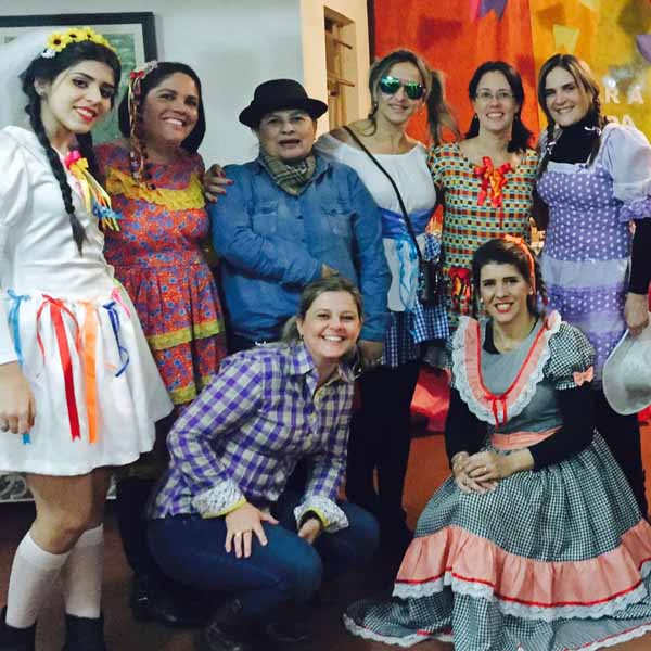 Igreja da Comunhão faz festa caipira em comemoração aos seus 14 anos