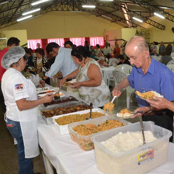 Dia dos Pais e celebrado no CCI de Paraguaçu Paulista