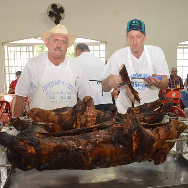Rotary Club realiza 7º Porco no Rolete