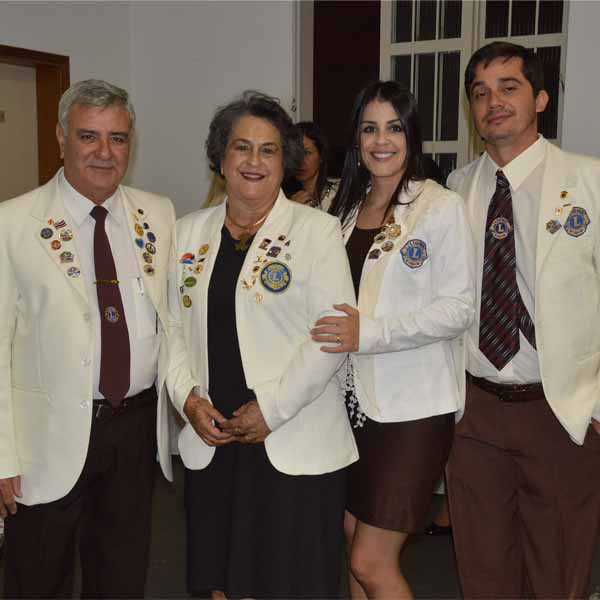 Lions Clube realiza evento com a presença de vários convidados