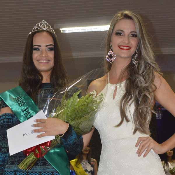 João Victor e Joyce Zapparoli são eleitos Mister e Miss Paraguaçu Turismo - P1