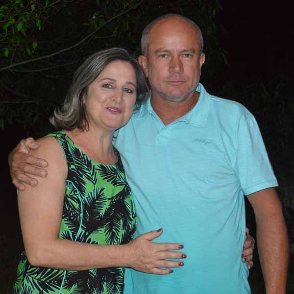 Rosana e Edson comemoram 50 anos de idade