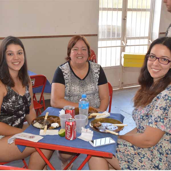 Lions Clube realiza o 8º Almoço à Mineira