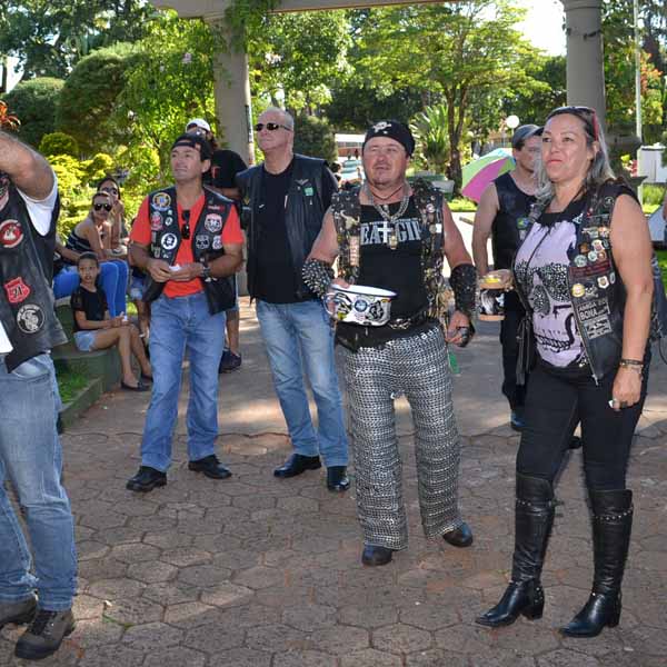 Motociclistas da região participam de encontro em Lutécia