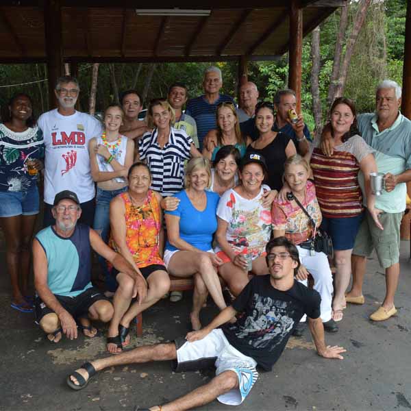 Maria Eugênia celebra a chegada de mais um ano de vida