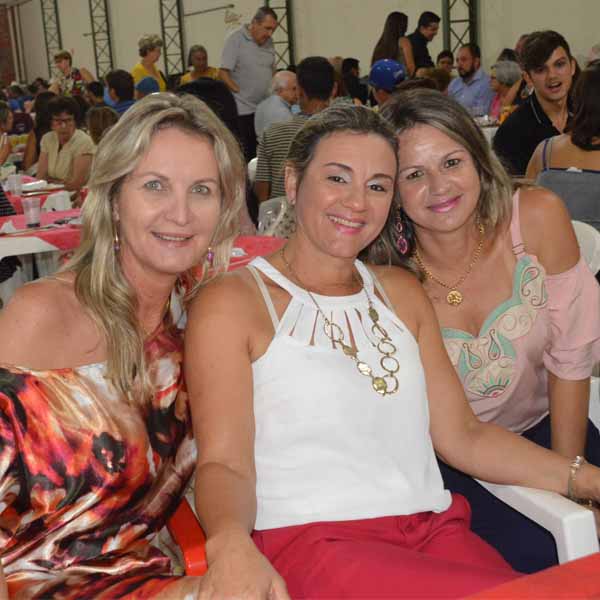 Paróquia de Lutécia celebra Dia de São Sebastião com quermesse