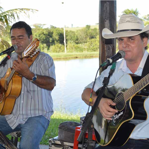 Tarde de domingo foi de muita música no Pesqueiro Dona Maria