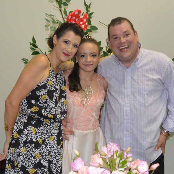 Ana Clara festeja a chegada dos seus 15 anos