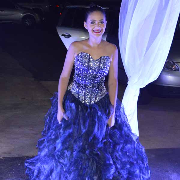 Tatiane Bochio festeja a chegada dos seus 15 anos