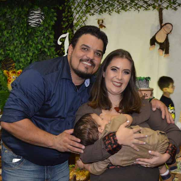 João Lucas comemora seu 1º aninho com linda festa
