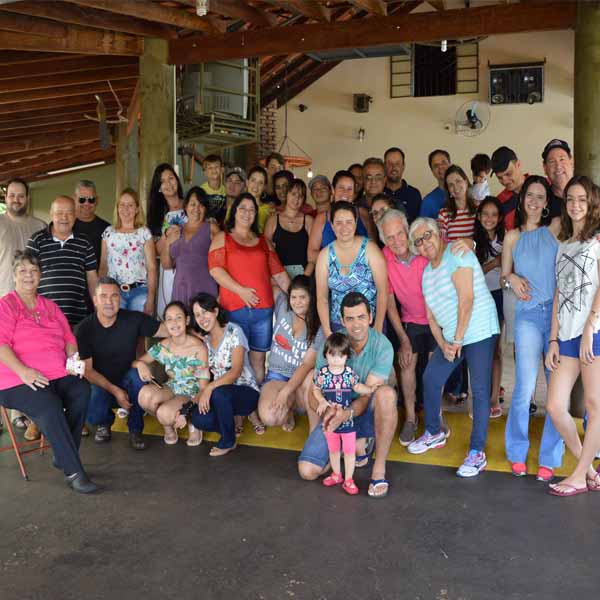 Escritório Contábil Universal reúne equipe e familiares para confraternização