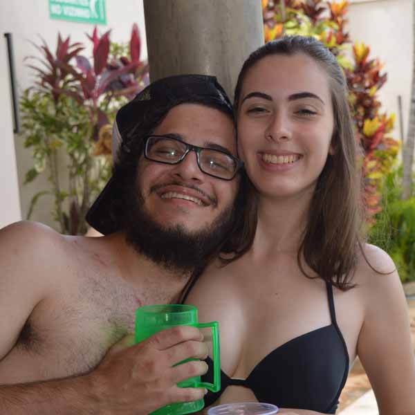 Gabriel Bulhões reúne a sua galera para festejar os seus 19 anos
