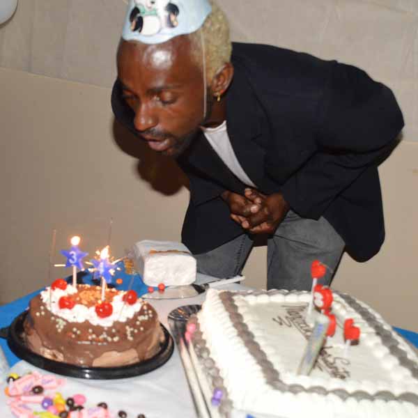 Fernandinho festeja a chegada dos seus 34 anos