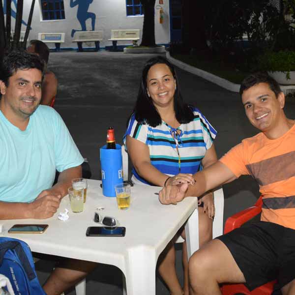 PTC realiza Happy Hour ao som de Miro & Vanessa Fabian