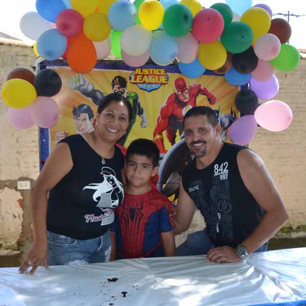 Vinícius Danelon comemora seu 7º ano com festa