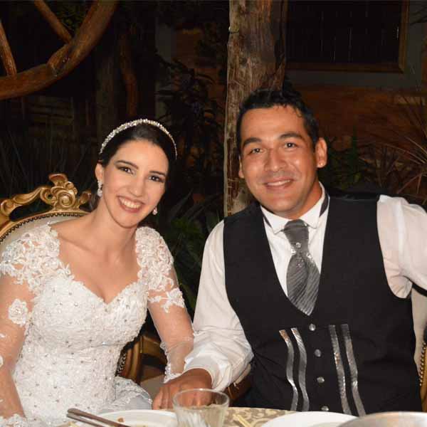 Andressa Moreira e Cosme Aparecido celebra união com festa