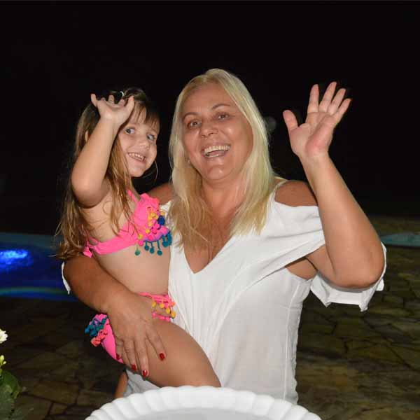 Andréa Wirgues celebra a chegada de mais um ano de vida