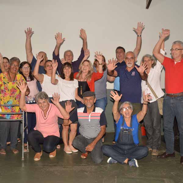 Ex-alunos do Colégio Agrícola se reúnem para celebrar 40 anos de formação