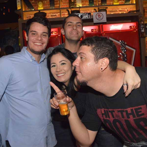 Oscaravéio Rock Cover agita o Jesse James em noite de sábado