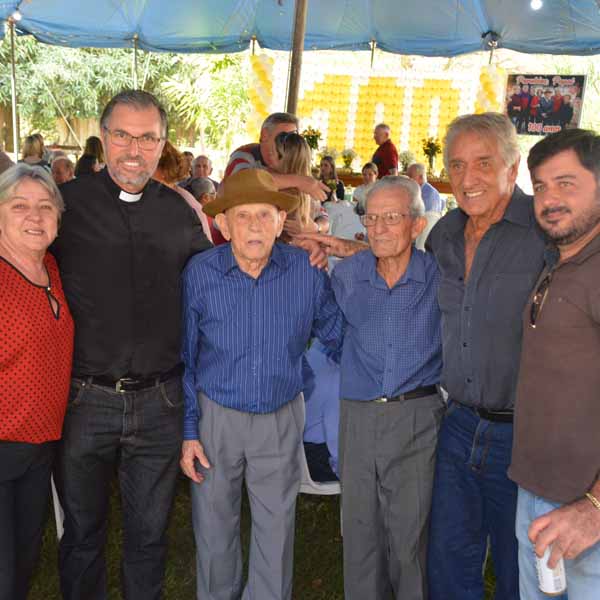 Mario Girotto comemora um século de vida com grande festa