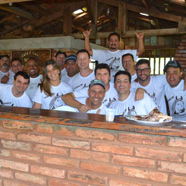 Turma de Técnico em Agropecuária se reúne após 25 anos