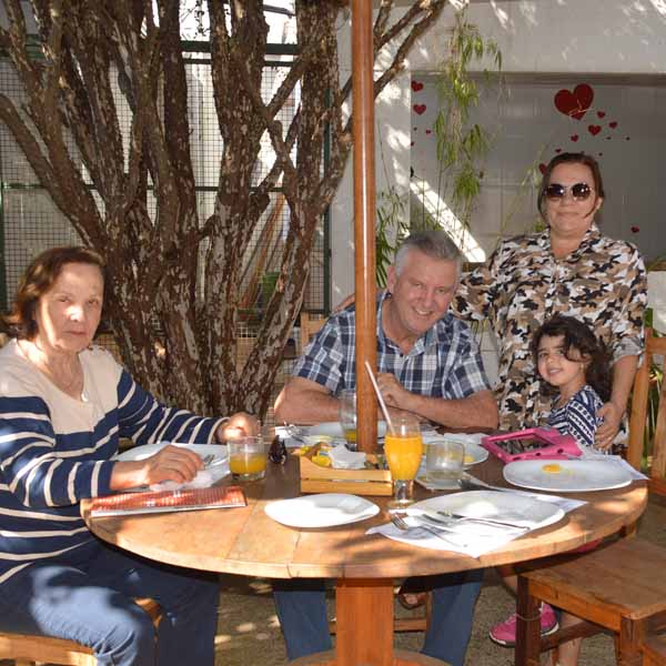 Casa Vilharquide recebe clientes no fim de semana