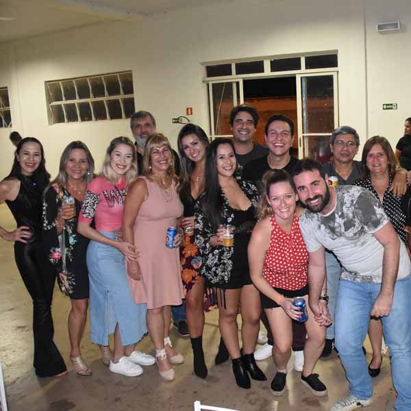 Queen Tribute Brazil lotou o Paraguaçu Tênis Clube neste sábado - P-2