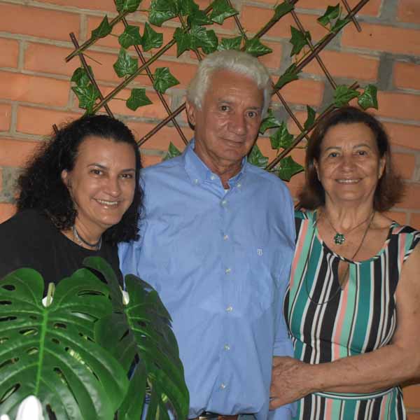 Manélito celebra mais um ano de vida com festa