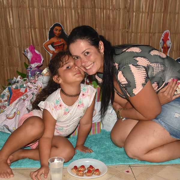 Maria Julia comemora 5 aninhos com festa