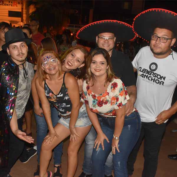 Carnaval na Fonte Luminosa neste sábado