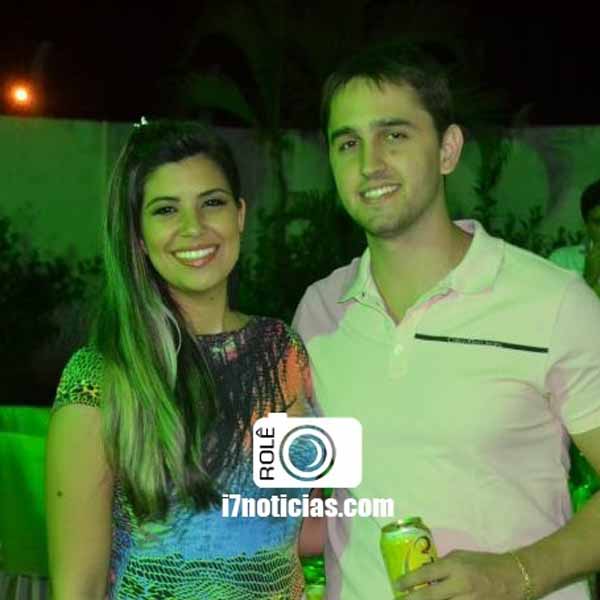 RETROSPECTIVA - 03/11/2014 - Baile do Hawai agita Lutécia